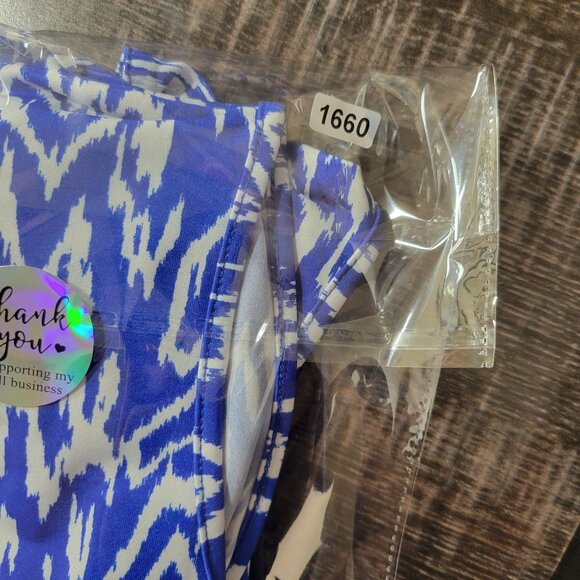 Claudia Richard Womens Blue‎ White Sleeveless Tunic Top M Geometric Ikat Print - Picture 8 of 8